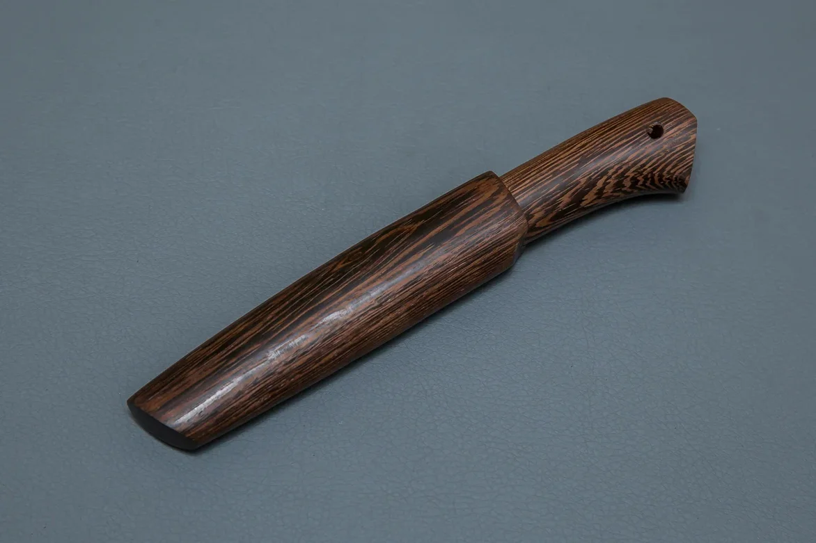 Фото ножа Амулет с чехлом из дерева превью - 1