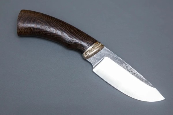Пример разделочного ножа со следами ковки