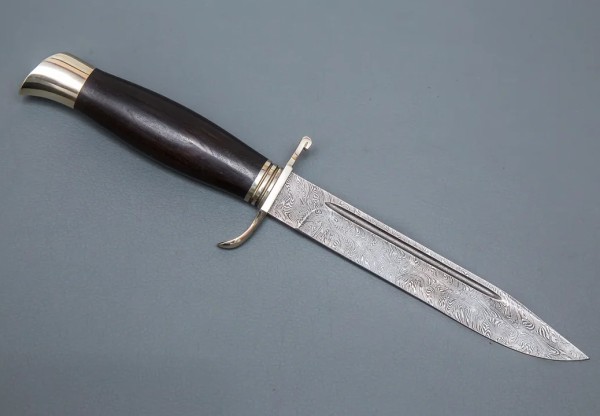 Нож Разведчик из дамасской стали