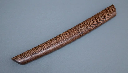 Фото ножа Танто с деревянным чехлом